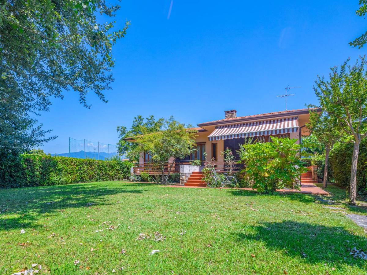Holiday Home Donatella By Interhome Marina di Pietrasanta Exterior photo